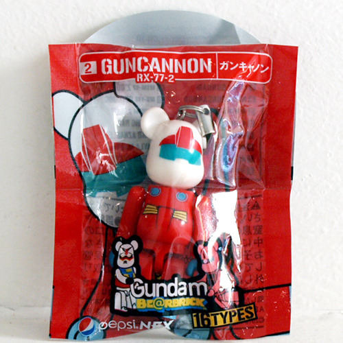 Be@rbrick 70% Gundam 1-2 GUNCANNON